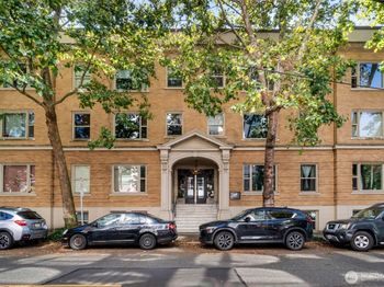 7 Harrison Street