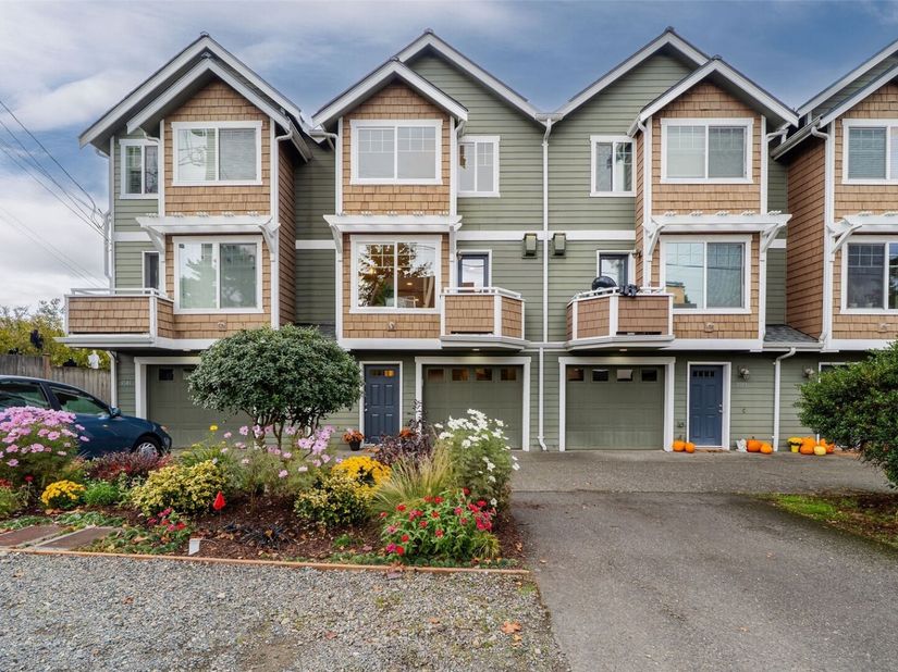 8506 10th Avenue NW, Seattle WA 98117