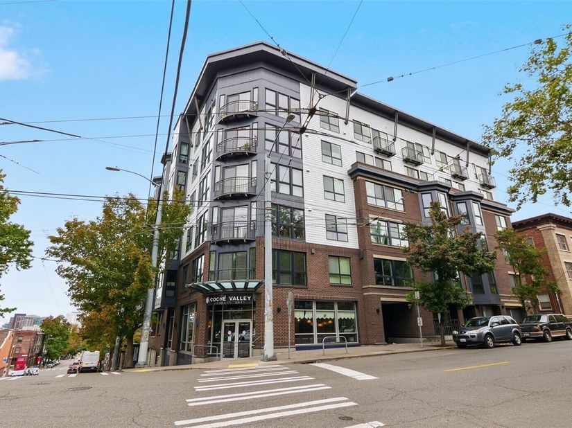 1420 E Pine Street E606, Seattle WA 98122