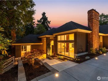 8402 SE 53rd Place