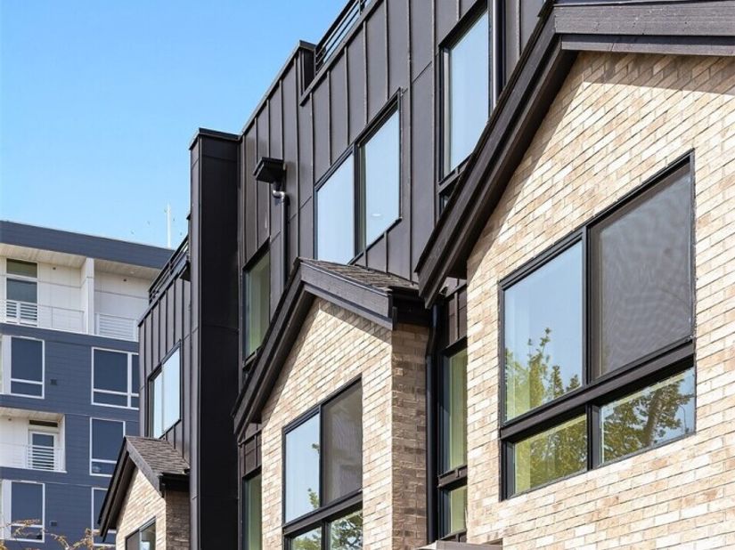 942 NW 54th Street, Seattle WA 98107