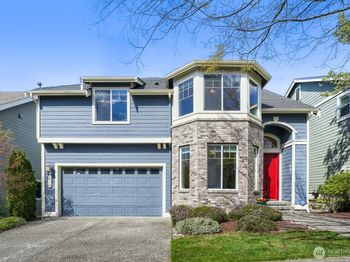 2972 NE Marquette Way
