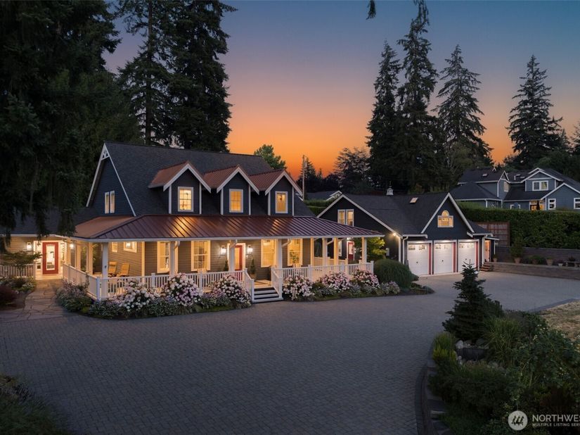 24229 7th Ave SE Avenue SE, Bothell WA 98021