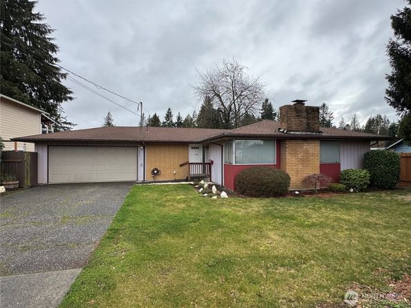 8930 7th Avenue SE, Everett WA 98208