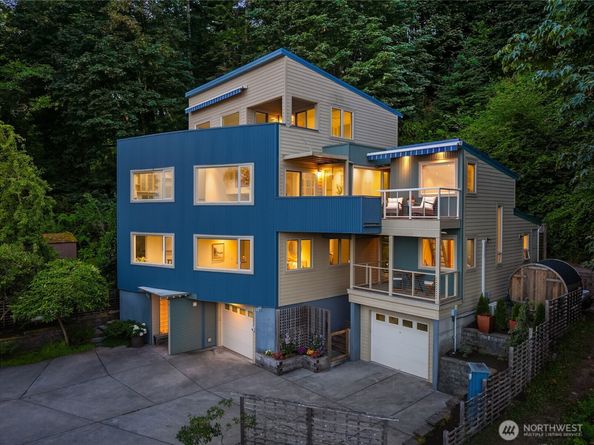4089 Rockaway Beach Road NE, Bainbridge Island WA 98110