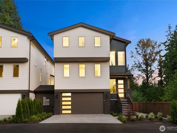 9909 NE 200th Street A, Bothell WA 98011