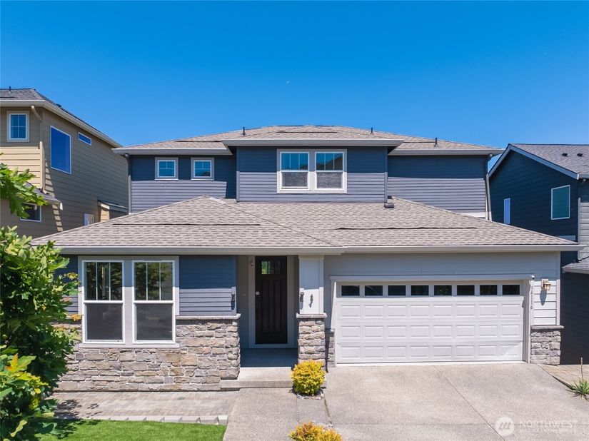 34116 SE Satterlee St, Snoqualmie WA 98065