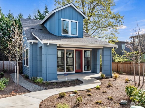 10215 135th Circle NE 28, Kirkland WA 98033