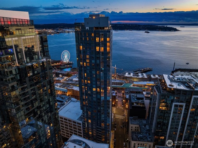 121 Stewart Street 3703, Seattle WA 98101