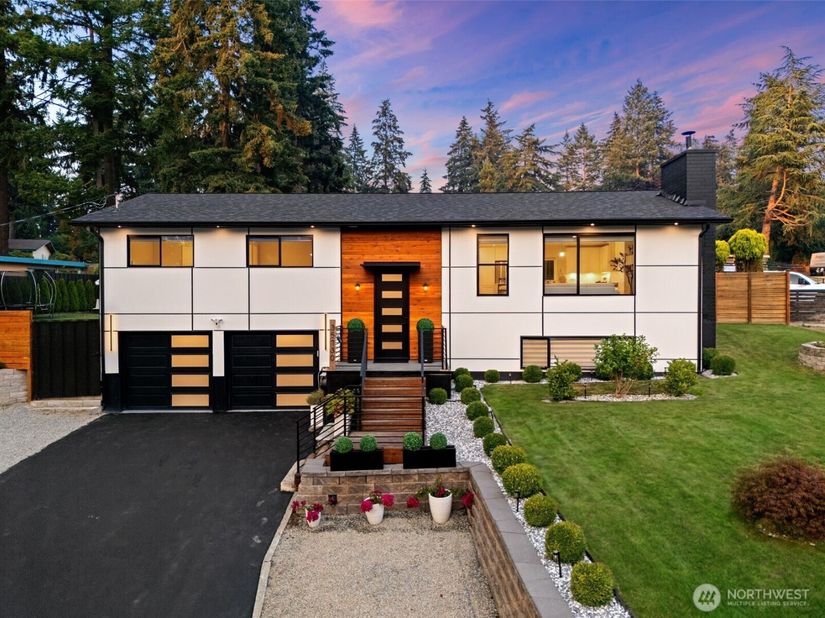 35730 26th Avenue S, Federal Way WA 98003