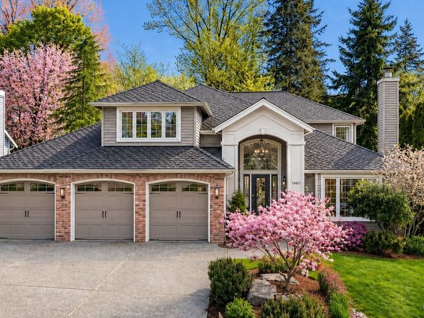 15461 SE 67th St, Bellevue WA 98006