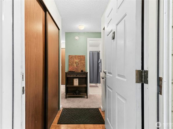 5506 220th Street SW A102, Mountlake Terrace WA 98043