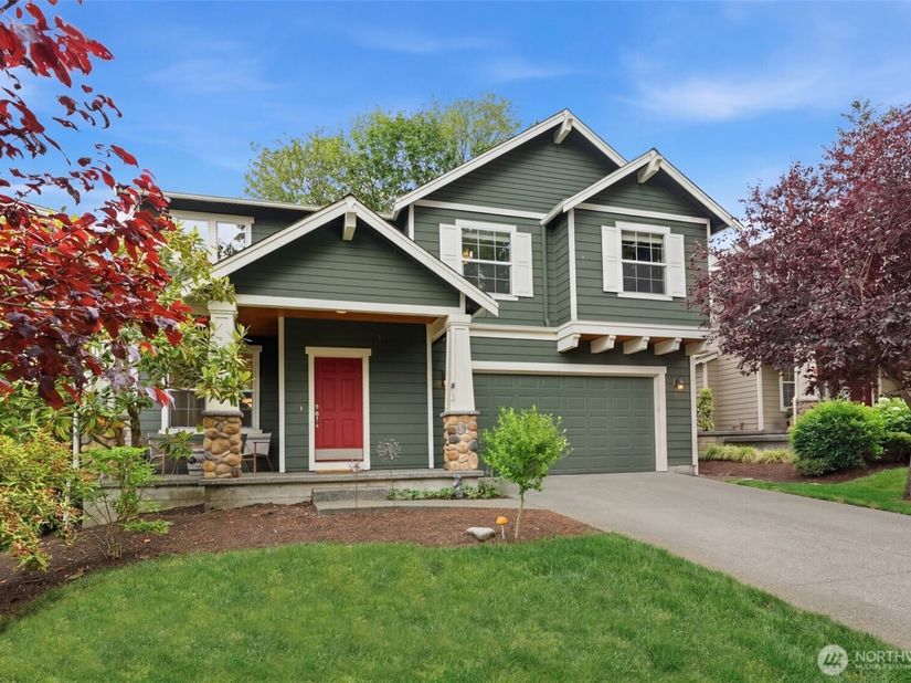 24750 NE 3rd Place, Sammamish WA 98074