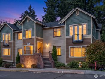 5985 185th Court NE