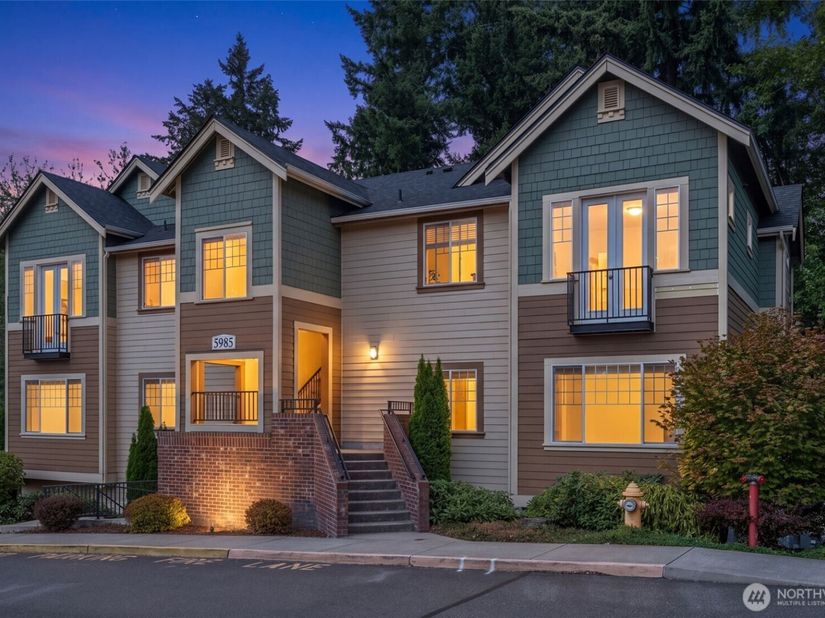 5985 185th Court NE 1301, Redmond WA 98052