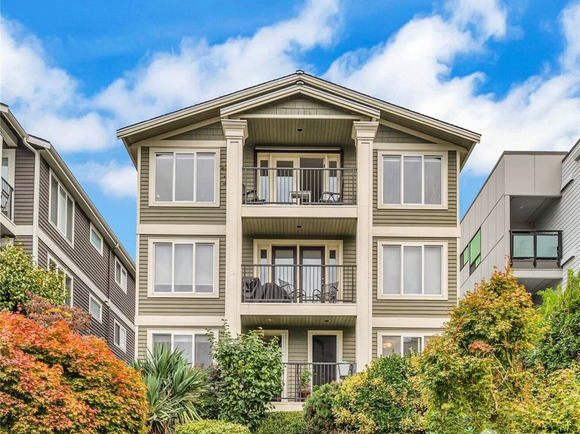 2230 Yale Avenue E C, Seattle WA 98102