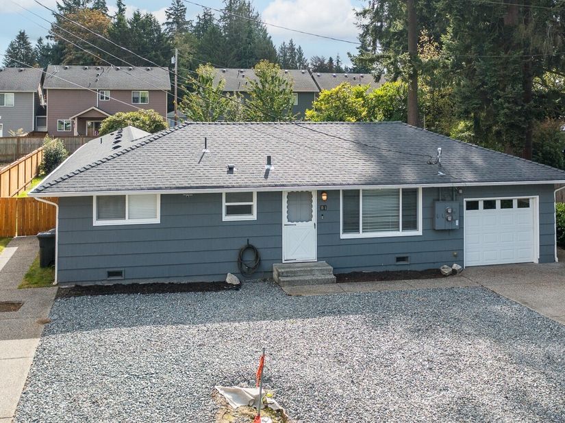 10 E Beech Street, Everett WA 98203