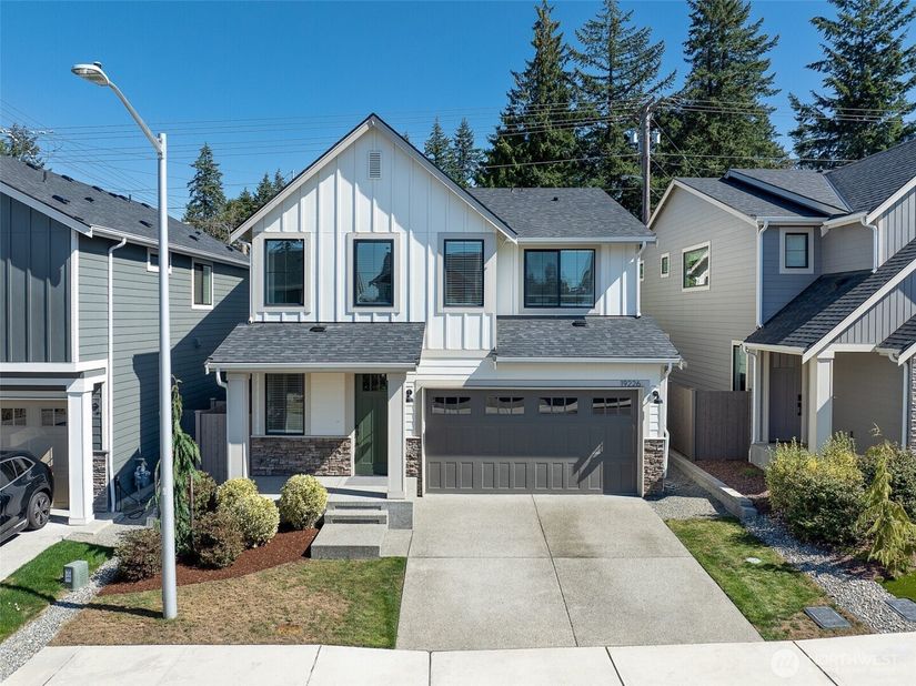 19226 139th Place SE, Renton WA 98058