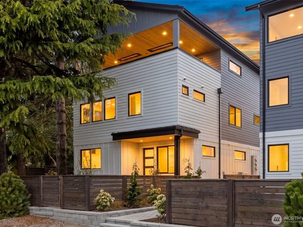 11054 2nd Avenue NW, Seattle WA 98177
