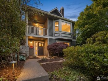 2711 4th Avenue W