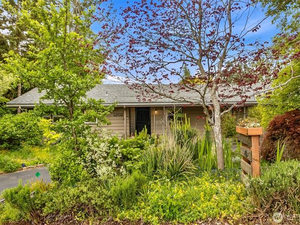 1202 Pine Avenue, Snohomish WA 98290