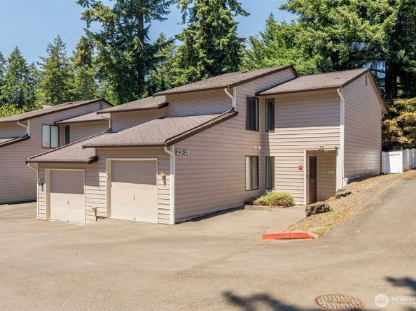 1555 Union Avenue NE 23, Renton WA 98059