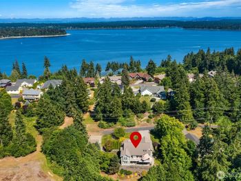 2312 NE Solar View Court