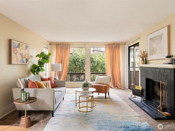 15123 Sunwood Boulevard GG21, Tukwila WA 98188