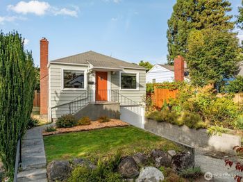 1022 NE 72nd Street