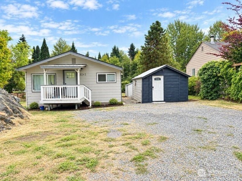 13243 22nd Avenue S, SeaTac WA 98168