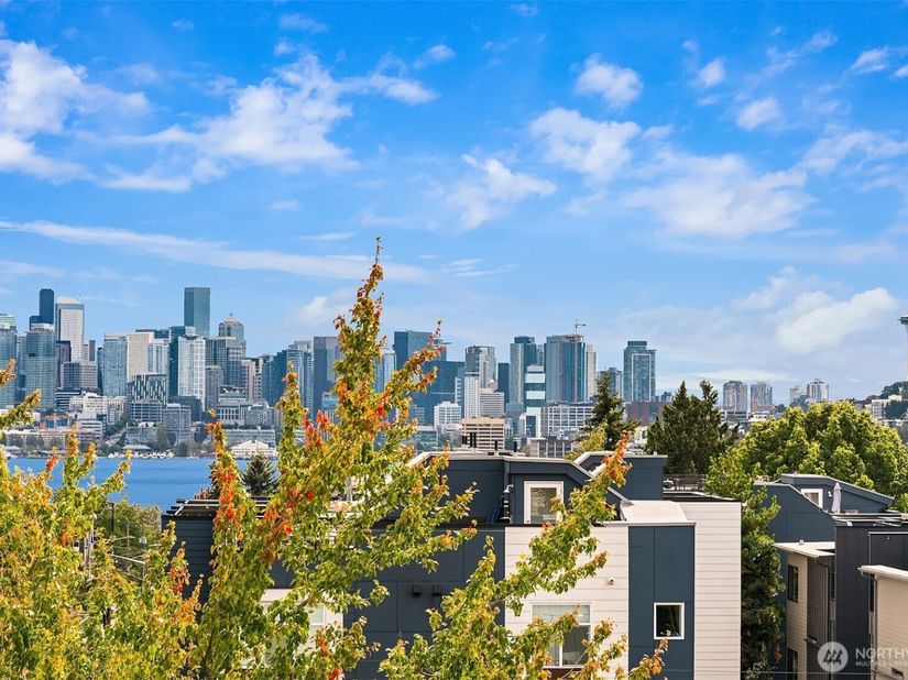 3613 Wallingford Avenue N, Seattle WA 98103