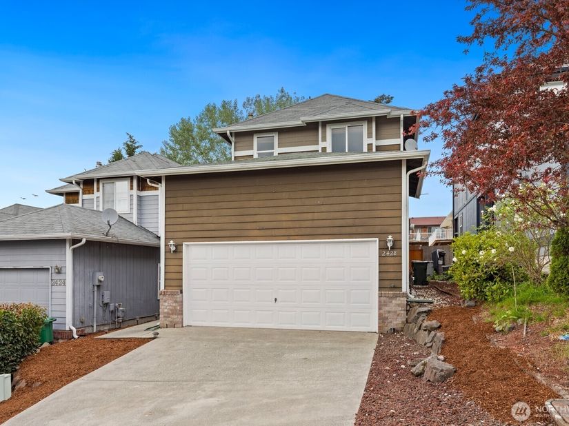 2428 NE 13th Street, Renton WA 98056