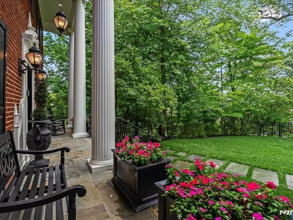 294 Oakwood Road, Englewood NJ 07631