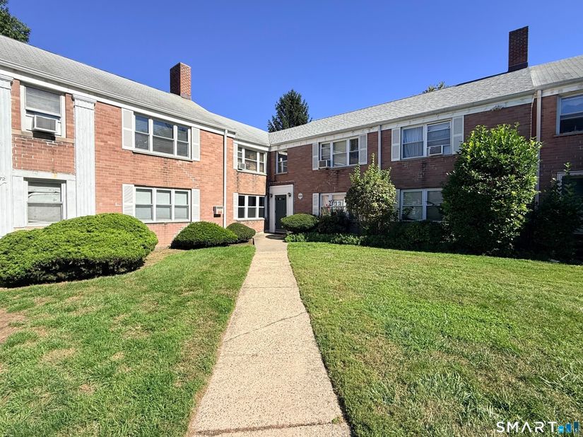 1076 E Main Street 1, Stamford CT 06902