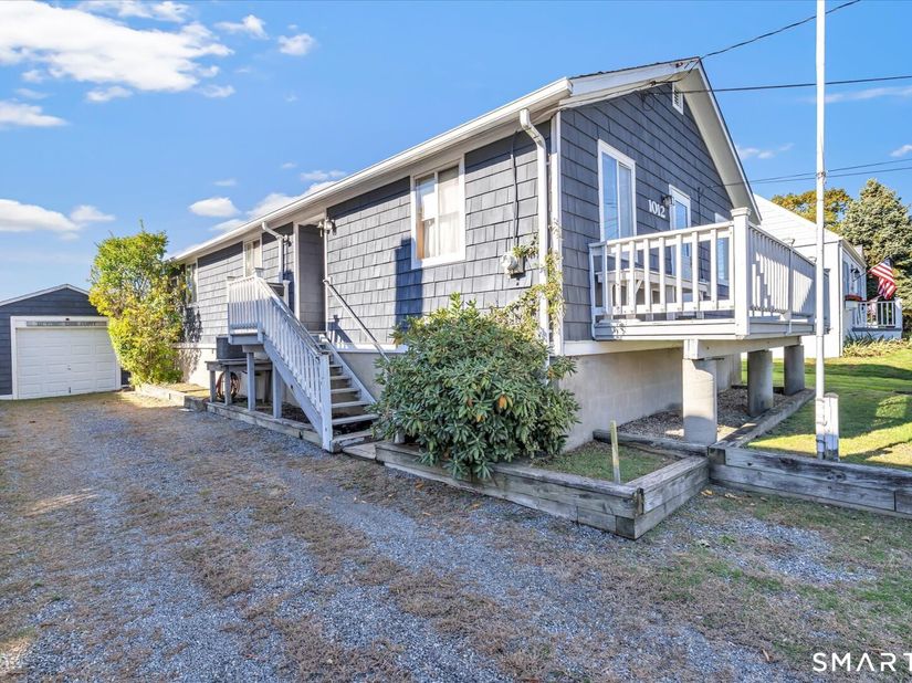 1012 Reef Road, Fairfield CT 06824