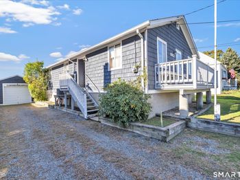 1012 Reef Road