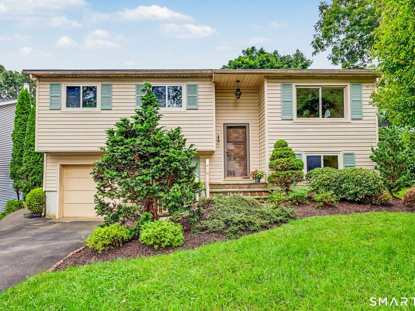 5 Windward Road, Norwalk CT 06854