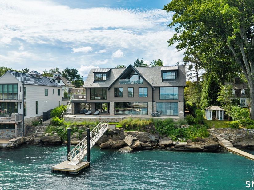 58 Shore Road, Greenwich CT 06870