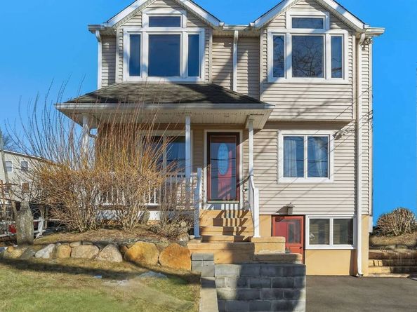 556 Fairfield Avenue, Stamford CT 06902