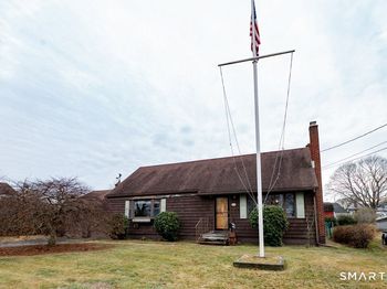 559 Oak Bluff Avenue