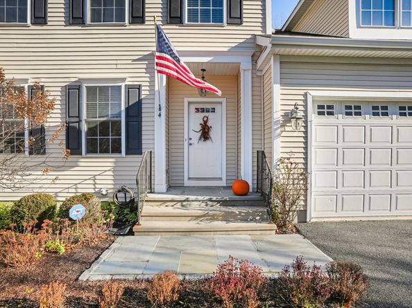 4 Bailey Boulevard 4, Bethel CT 06801