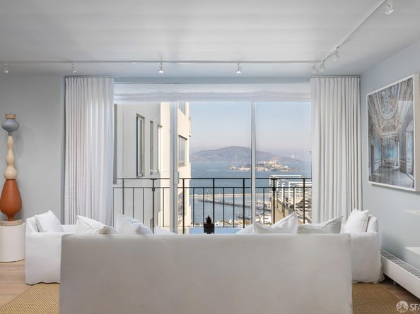 1080 Chestnut Street 3B, San Francisco CA 94109