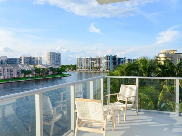 4010 S Ocean Dr R302, Hollywood FL 33019