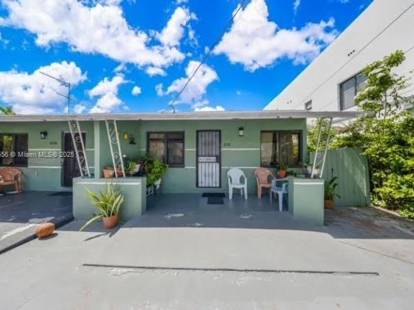 1858 SW 5th St, Miami FL 33135