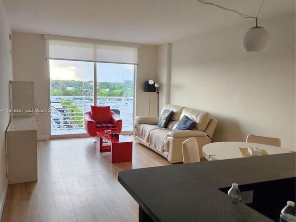 2775 NE 187th St 510, Aventura FL 33180