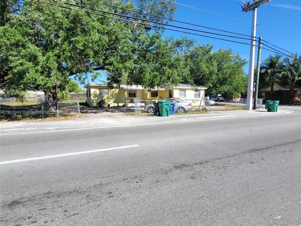11275 NW 17th Ave, Miami FL 33167