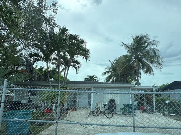 14200 Madison St, Miami FL 33176