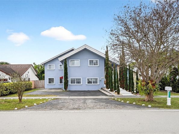 10720 SW 142nd Ave, Miami FL 33186