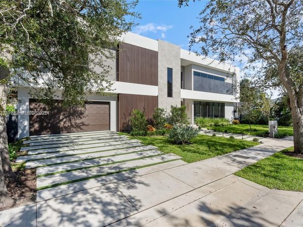Undisclosed Address #A12028733, Fort Lauderdale FL 33316