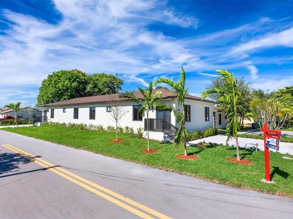 601 NW 3rd Ave, Hallandale Beach FL 33009